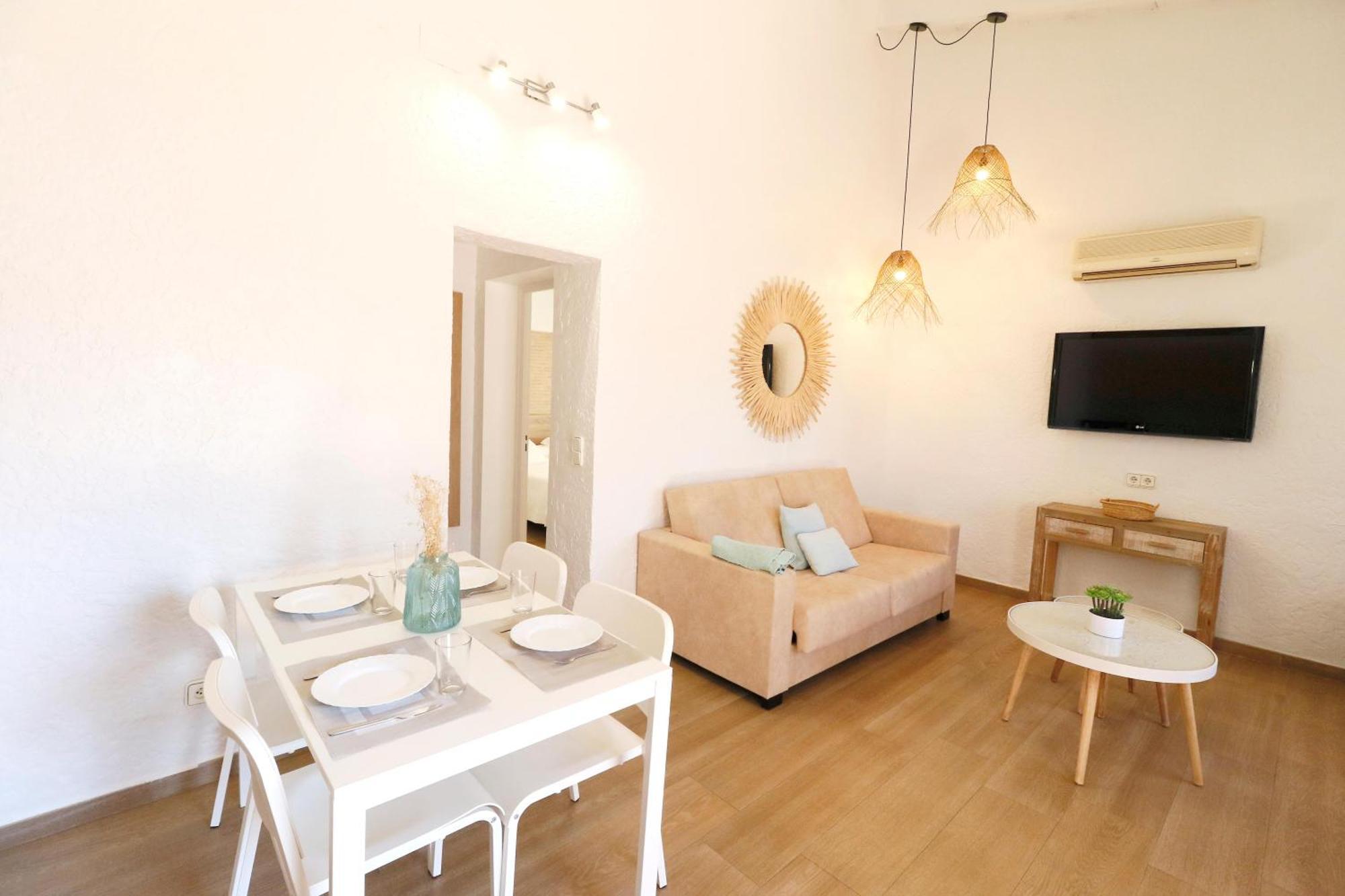 Naika Studios & Apartments Palmanova Extérieur photo