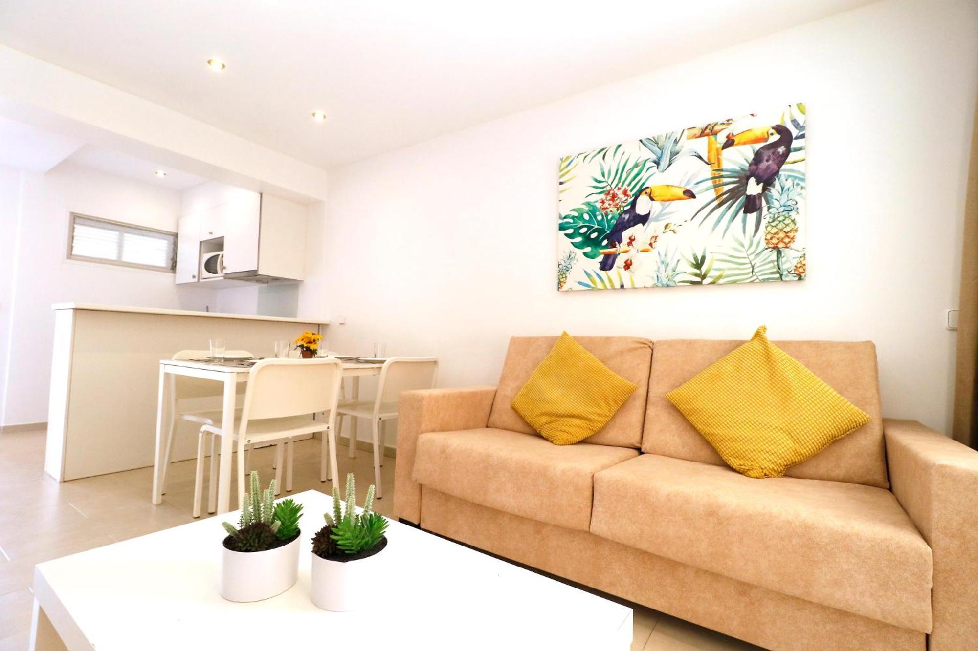 Naika Studios & Apartments Palmanova Extérieur photo